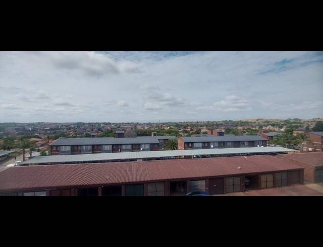 2 BEDROOM APARTMENT FOR SALE IN LAUDIUM